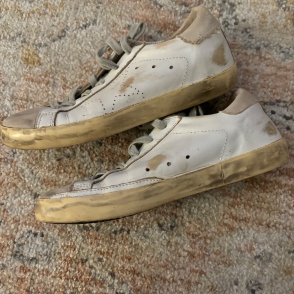 Golden Goose Sneakers - Picture 4 of 5